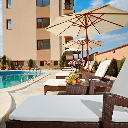 Stanny Court Aparthotel Nesebar Pokoj fotografie