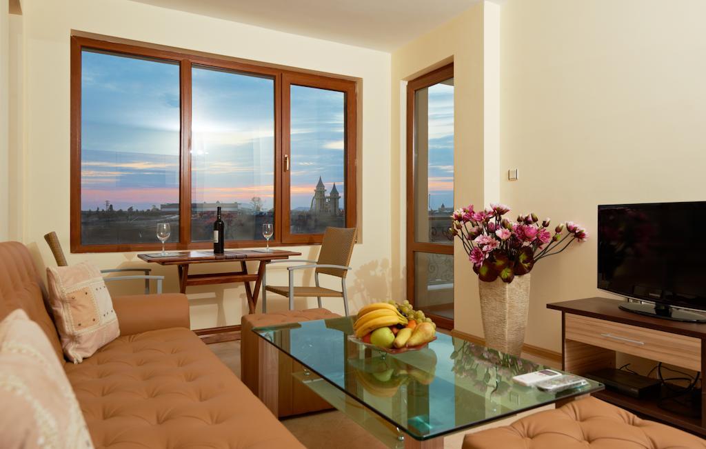 Stanny Court Aparthotel Nesebar Pokoj fotografie