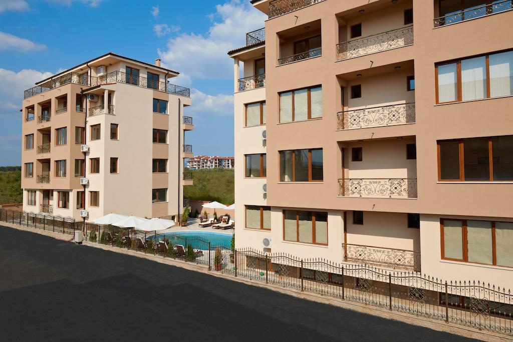 Stanny Court Aparthotel Nesebar Pokoj fotografie